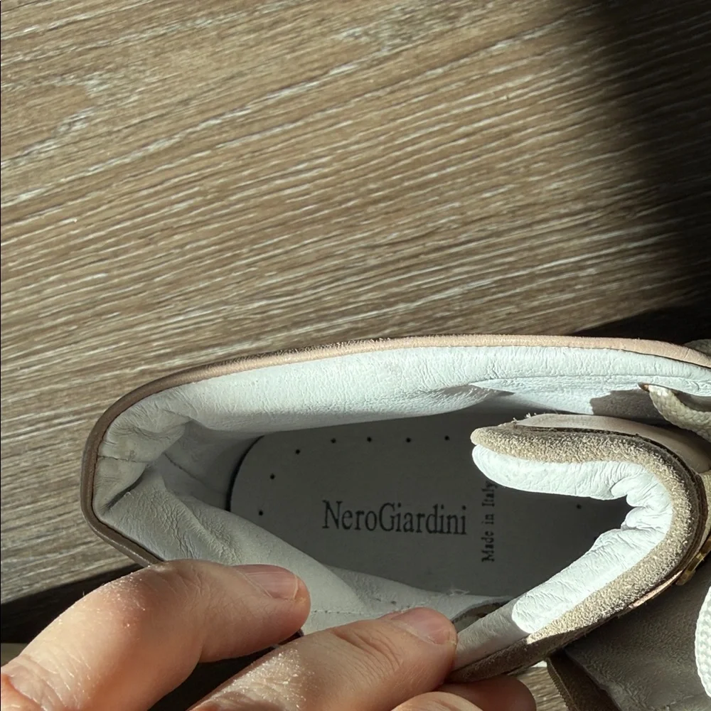 NWT Made in Italy 🇮🇹 Nero Giardini High-Top Sneakers